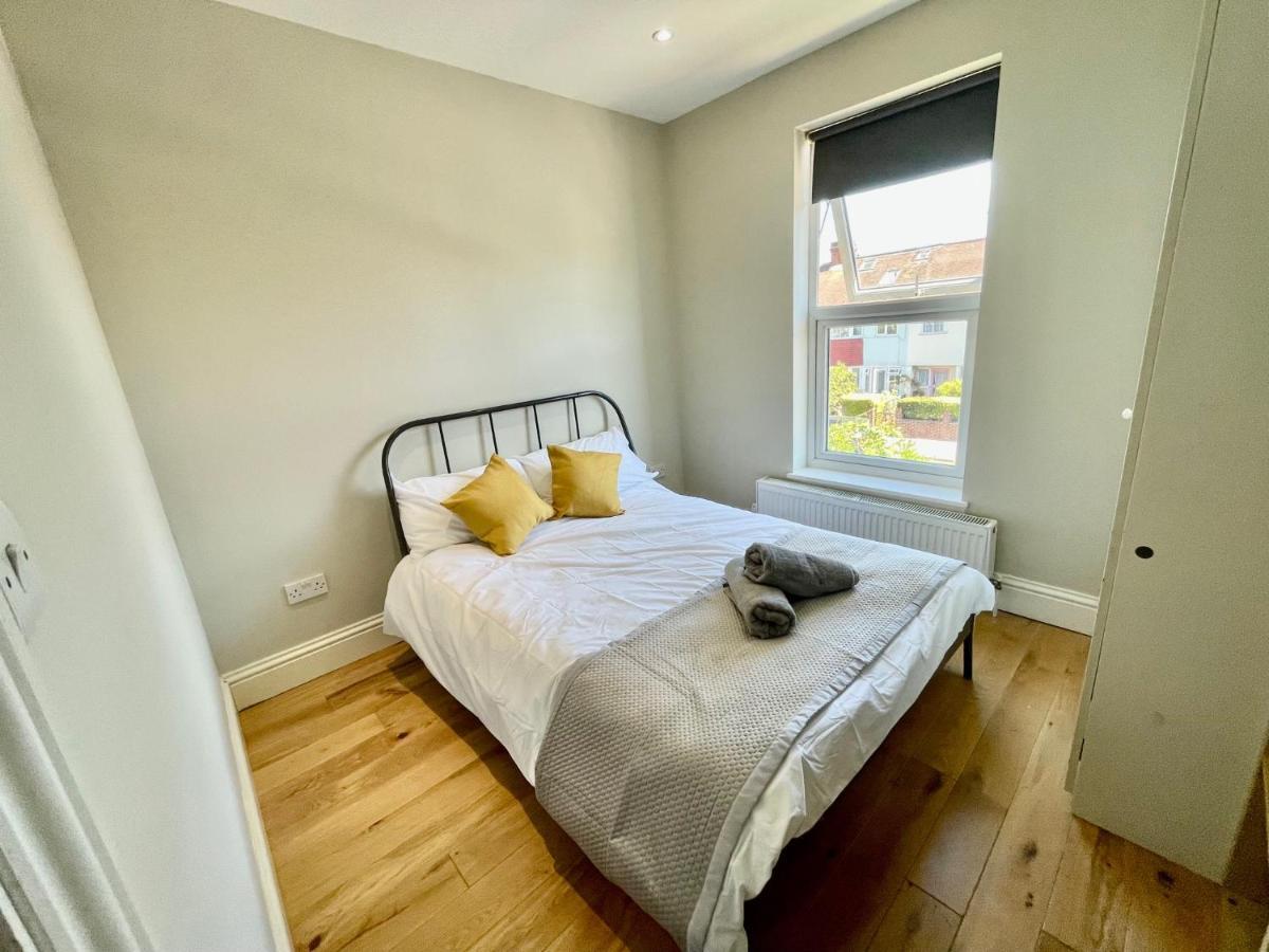 Cosy 1 Bedroom Flat! Londra Dış mekan fotoğraf